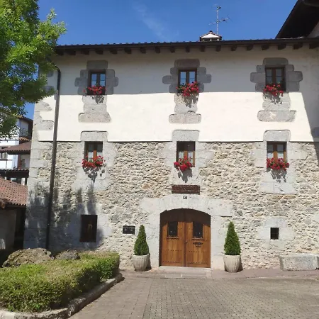 Alojamiento Rural URGAIN I y II Lekunberri Exterior foto